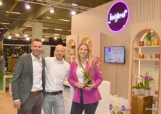 Ferry Hooijmans, Reinier de Graaf en Vivane de Vries van Logico, een verkooporganisatie voor een viertal orchideeenkwekers en dat o.a. een vernieuwde webshop presenteerde.